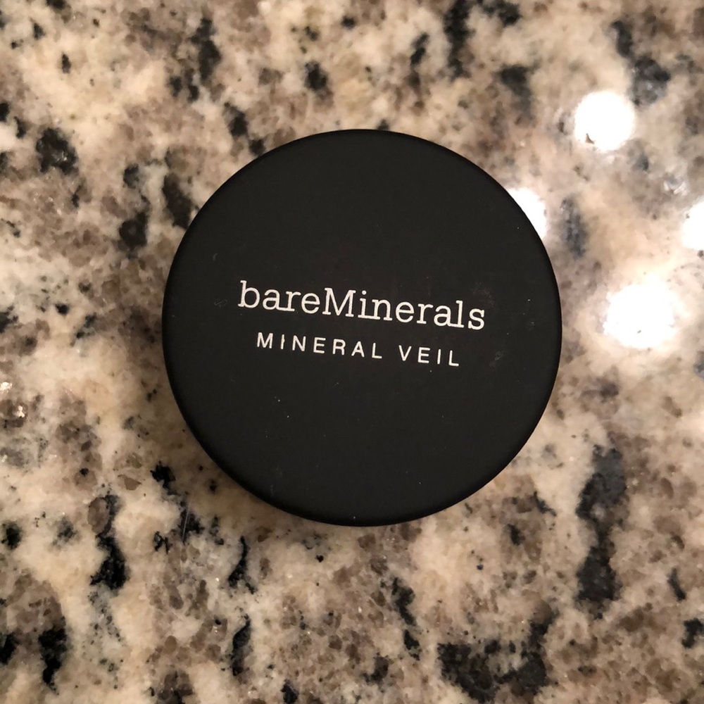 Bare minerals veil travel size